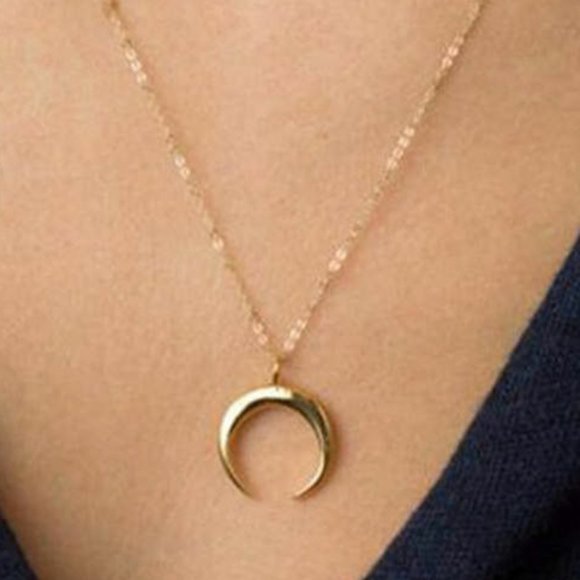 NWOT Gold Eclipse Necklace - Picture 2 of 5